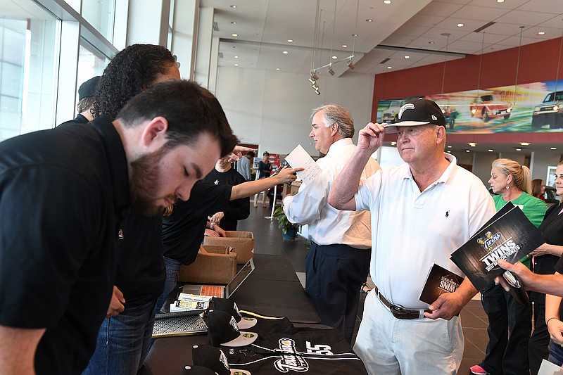 Texarkana Twins kick off season Texarkana Gazette