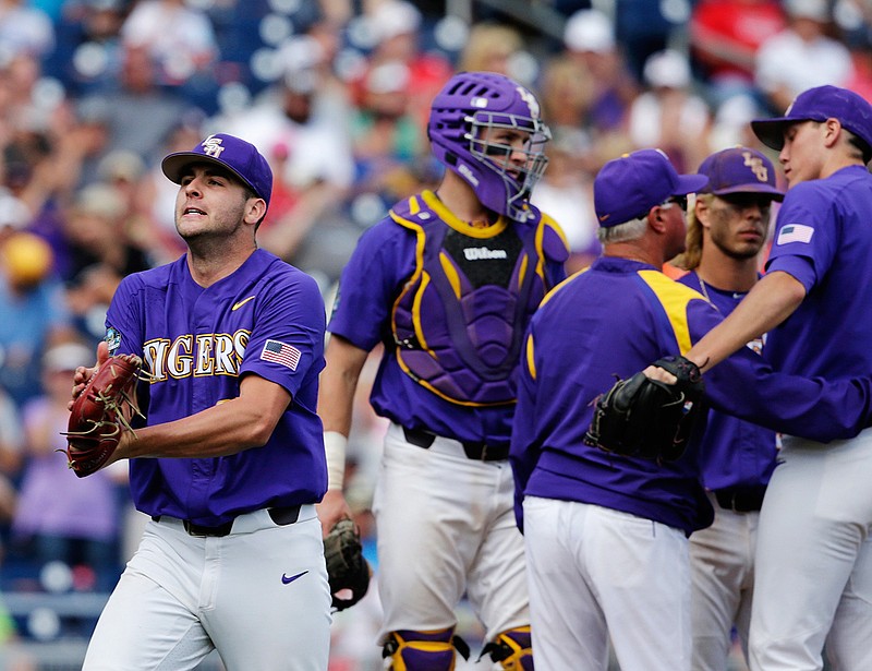LSU pitcher Alex Lange reacts as he leaves during the eighth inning of an NCAA College World Series baseball game against Oregon in Omaha, Neb., Friday, June 23, 2017. 