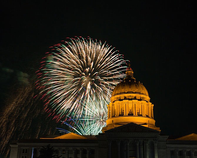 Jefferson City sends a Salute to America Fulton Sun