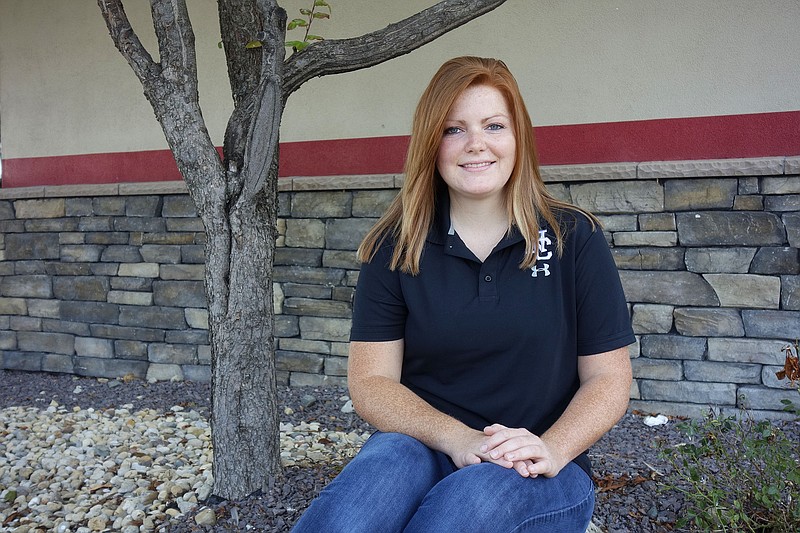 Auxvasse teacher stays connected to roots Fulton Sun