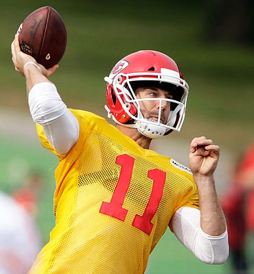 Chiefs quarterback Alex Smith will play the first quarter tonight against the 49ers at Arrowhead Stadium.