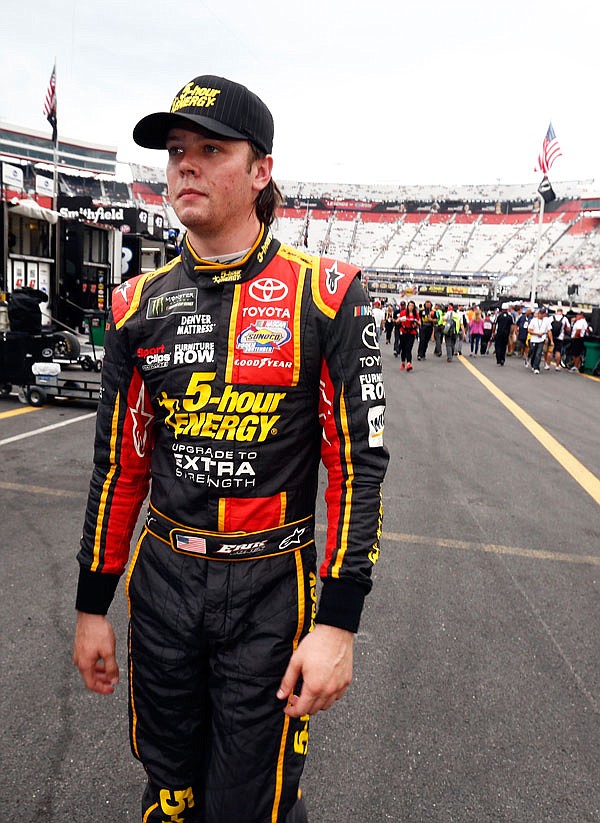 Erik Jones won the pole for tonight's NASCAR Cup Series race in Bristol, Tenn.