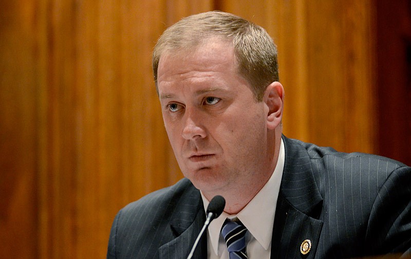 Missouri attorney general renews threat to sue schools over mask