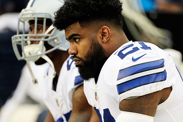 Cowboys' Ezekiel Elliott Suspended 6 Games on Domestic Violence Allegations  - The New York Times