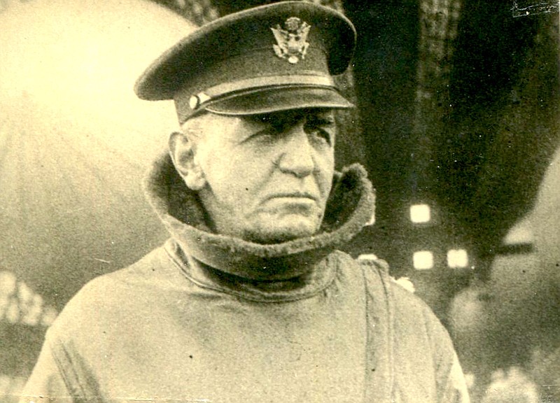 Col. John Paegelow commanded the first American balloon squadrons to arrive in France in December 1917 during WWI. (Courtesy of Moniteau County Historical Society)