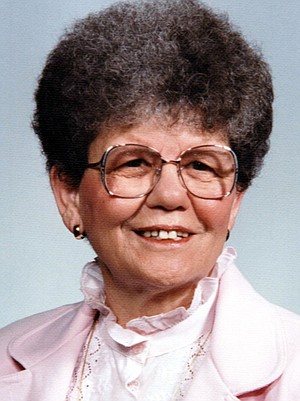 Photo of JUANITA  LUMMUS