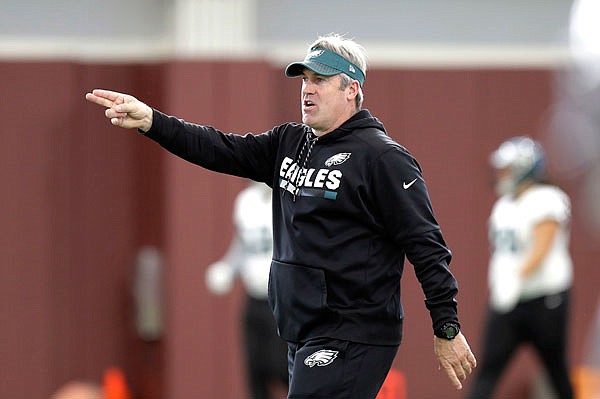 Eagles head coach Doug Pederson give directions during a practice for Super Bowl 52 on Thursday in Minneapolis.