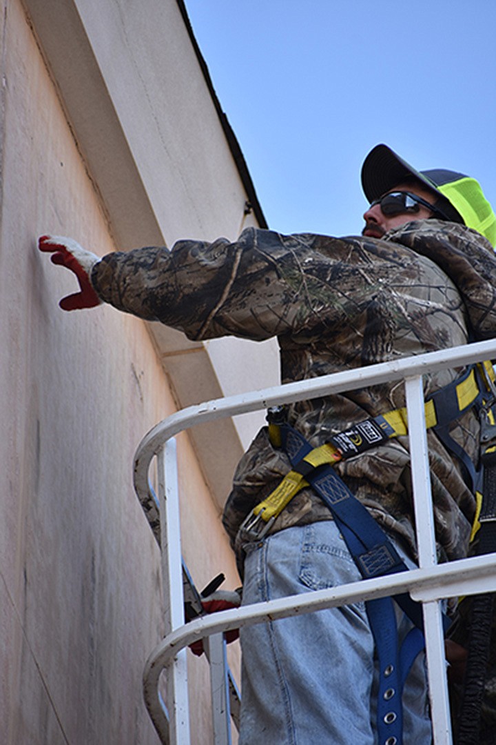 Discovery Place gets 23K sign Texarkana Gazette