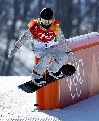 Jamie Anderson of the United States goes down the course in the women's slopestyle final Monday at Phoenix Snow Park in Pyeongchang, South Korea.