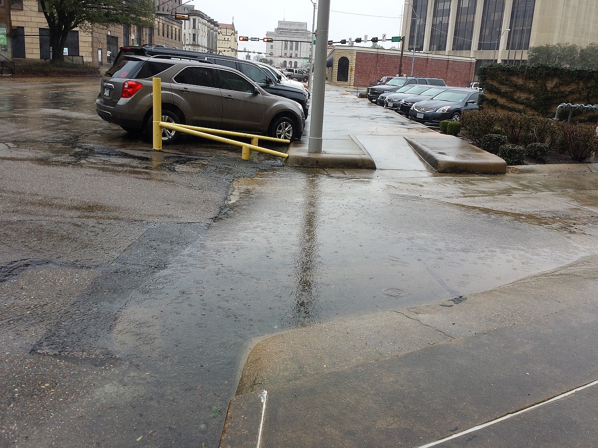 Flash flood warning issued for region | Texarkana Gazette