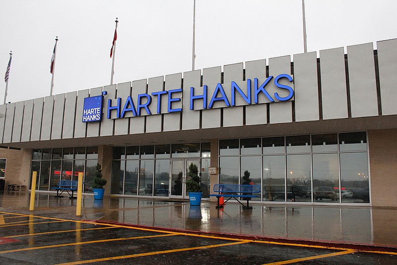 Harte Hanks, at 1801 N. Robison Road No. 5 in Texarkana, is laying off 460 of its 570 employees.