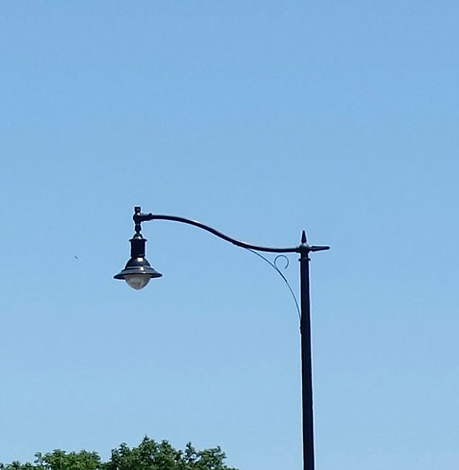 Streetlights similar to those at the Fulton traffic circle also will be used on the Fourth Street project.                               