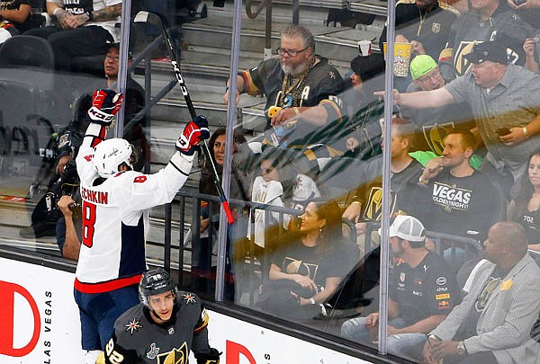 Caps hold off Knights 3-2 in Game 2, even Stanley Cup Final