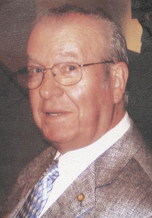 Photo of Leonard Miller