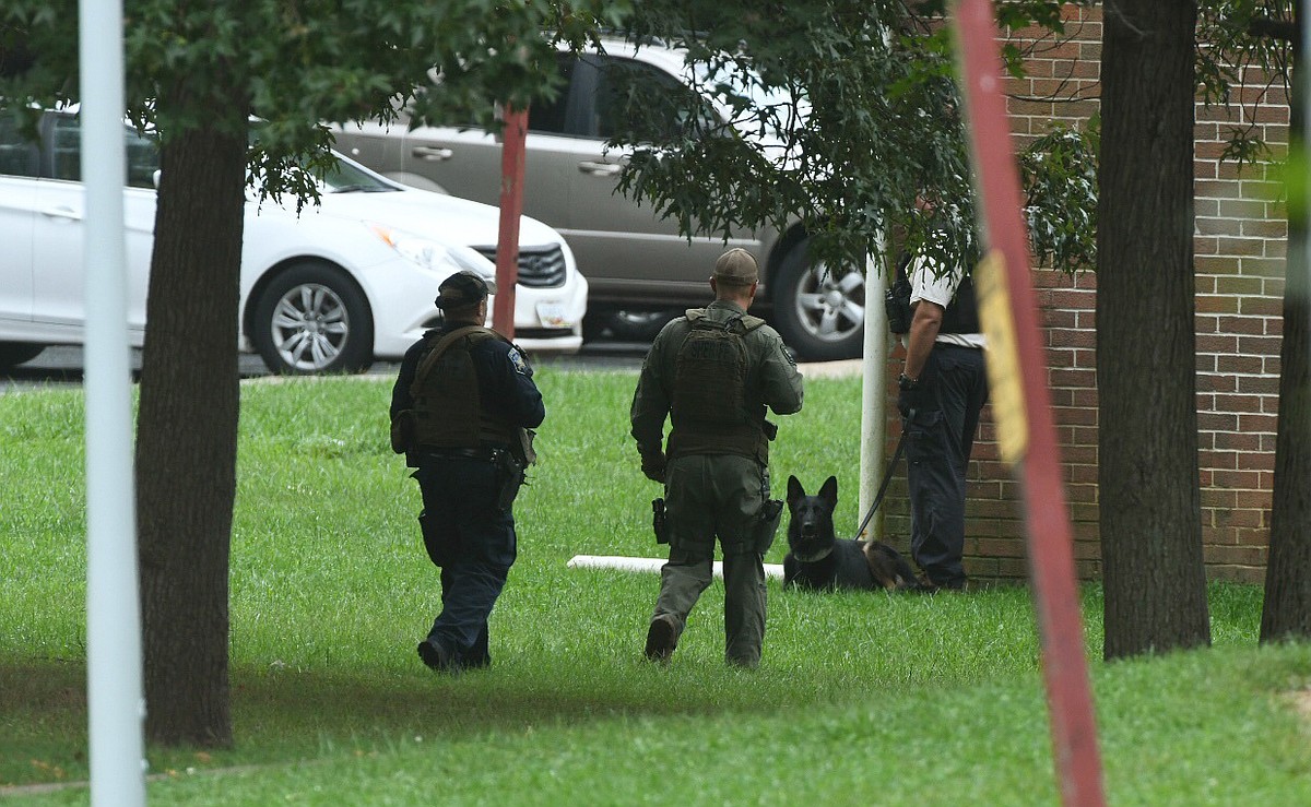 Three killed in Maryland shooting, suspect in custody | Texarkana Gazette