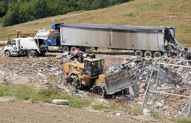 The Environmental Quality Commission toured the Republic Services facility in September 2018. 
