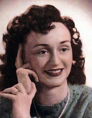 Photo of GLORIA  SMITH