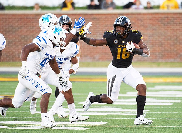 Tigers May Face Multiple QBs Against Kentucky | Fulton Sun