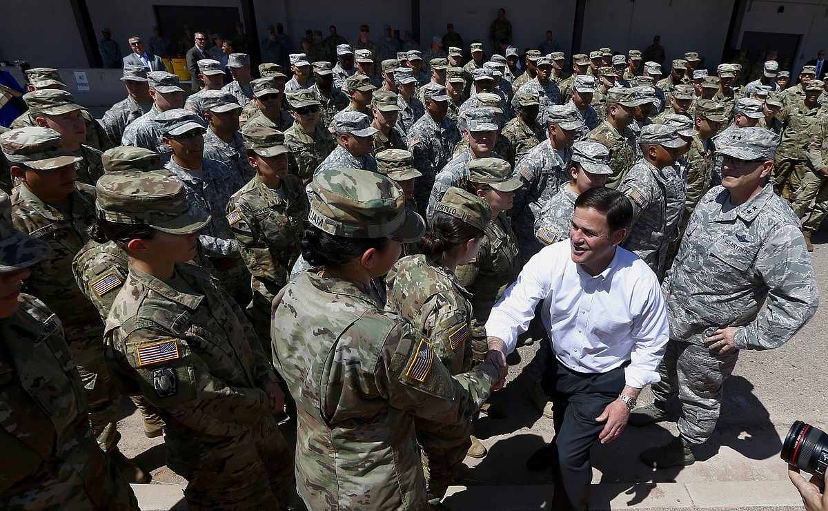 US troops deployed at the border limited in what they can do ...