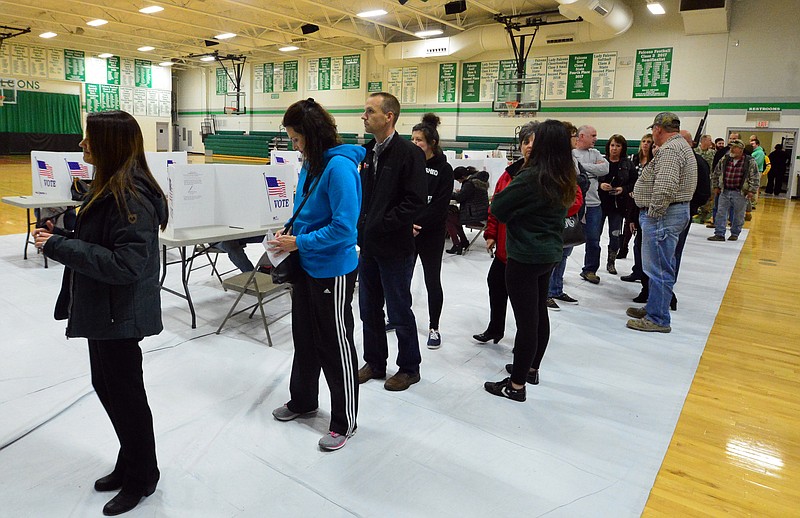Mark Wilson/News TribuneVoters form a long line in the gymnasium at Blair Oaks High School just prior to polls closing Tuesday evening. Tuesday was voting day for the 2018 midterms.