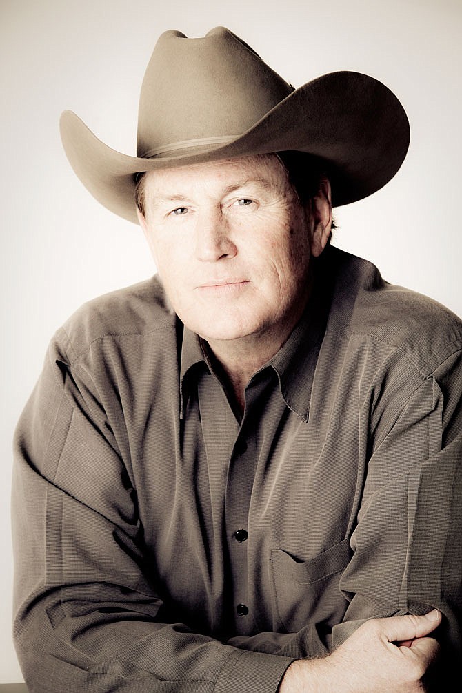 Country musician David Ball will headline a Veterans Concert benefitting Central Missouri Honor Flight on Nov. 17 at Windstone Entertainment Event Center in Jefferson City.