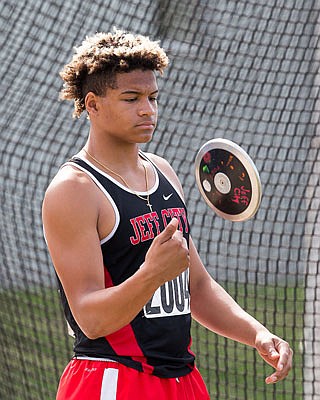 Devin Roberson has signed a letter of intent for track and field at the University of Missouri.