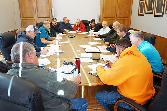 Representatives from the Mid-Mo Regional Planning Committee, MoDOT, Callaway County and the cities of Fulton, Kingdom City and Holts Summit all gathered Wednesday to talk priorities. The group has narrowed down three potential road projects to put at the top of next year's list.