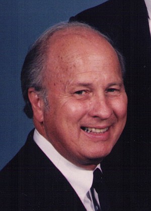 Photo of Sherman  Edgar  Giles, Jr.