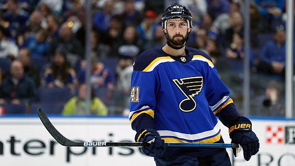 Robert Bortuzzo of the Blues has signed a three-year contract extension with the team.