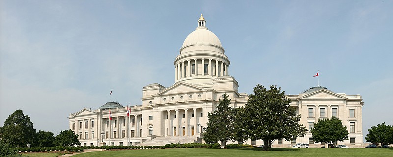 Arkansas State Capitol (Photo courtesy of Daniel Schwen via Wikimedia Commons)
