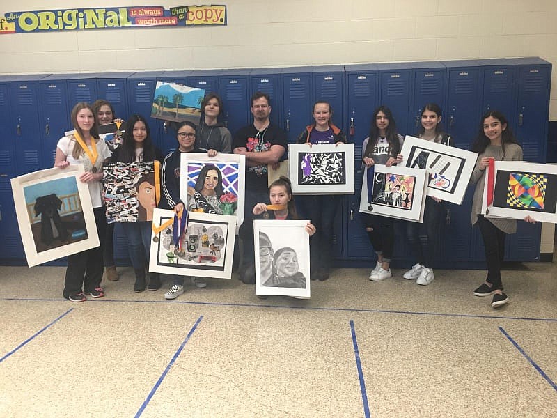 Texas Middle Racks Up at Art Contest Texarkana Gazette