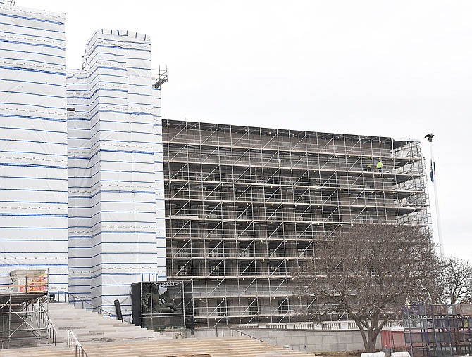 Renovation work of the east horseshoe of the Capitol (northeast, southeast and east sides) is expected to be completed this week. In addition to cleaning the limestone exterior, masons performed necessary stone repairs and replacement. Facilities Management anticipates, starting next week, the scaffolding on the east side will be taken down and moved to the west and southwest sides.