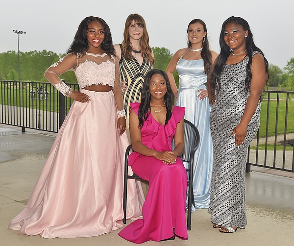 Jefferson City High School celebrates prom Jefferson City News Tribune