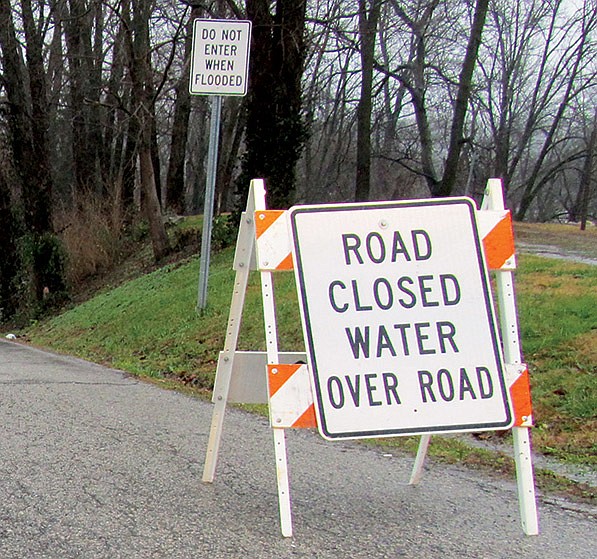Flooding closes roads along Moreau River Jefferson City News Tribune