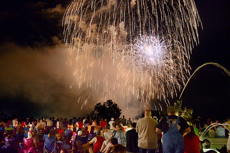 A crowd gathers in 2019 at Monument Plaza to watch the "Red White and Boom" fireworks concert during the Salute to America event. 