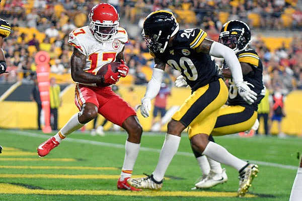 Steelers Honor Drake, Keep Chiefs In Check In 17-7 Victory | Jefferson ...