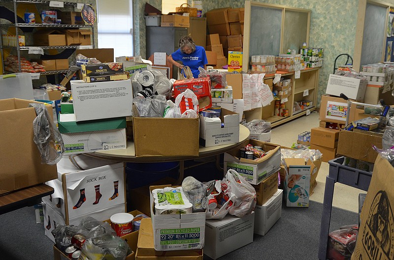 Depot donates to local food pantry helping veterans | Texarkana Gazette