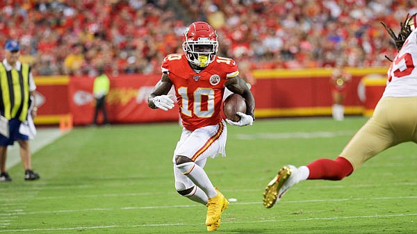 Tyreek Hill expected to sign $85 million contract extension with Kansas  City Chiefs