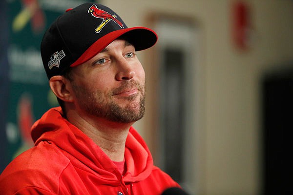 Wainwright to face Braves in Game 3 of NLDS