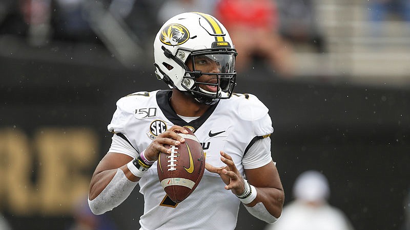 AP
Missouri quarterback Kelly Bryant prepares to throw downfield against Vanderbilt during the first half of last Saturday's game in Nashville.