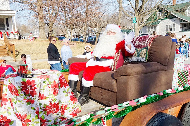 Santa had it easy in the 2017 Fulton Jaycees Christmas Parade with a comfy ride on a cushy sofa along with cookies and milk at hand. He'll be stopping in during the Brick District's Holiday Sneak Peak this Friday to take selfies with admirers.f