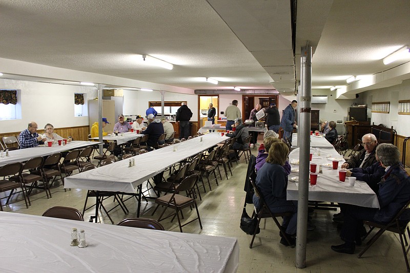 Local veterans and first responders enjoy a free fish fry Nov. 8, 2019, hosted by California Masonic Lodge No. 183.