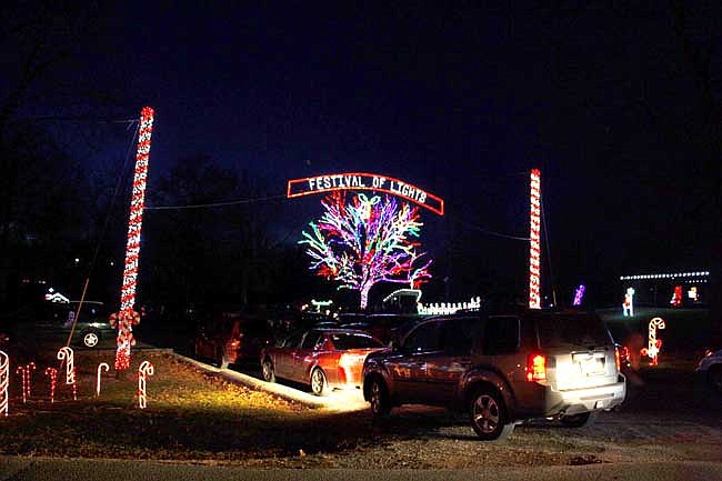 The Fulton Festival of Lights kicked off at 5:30 p.m. Monday in Veterans Park; 2019 is the sixth year the city has had its 'wish tree.'