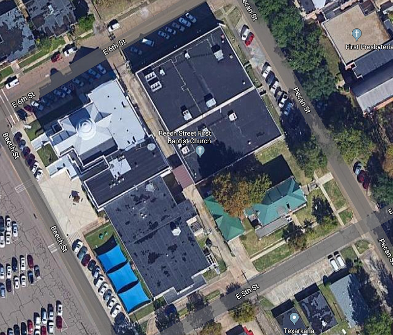This undated Google Maps satellite photo shows how the historic Foulke House, lower right at East Fifth and Pecan streets, is positioned relative to Beech Street First Baptist Church, which occupies the remainder of the block in downtown Texarkana, Ark. (Google Maps)

