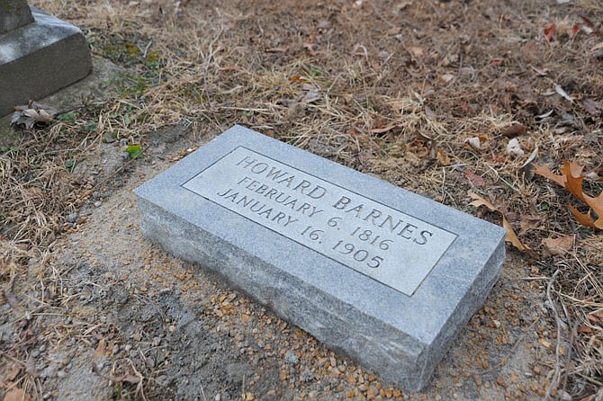 Howard Barnes, a former slave who once ran for Jefferson City mayor and helped establish Lincoln University, finally received a grave marker this year, 114 years after his death.