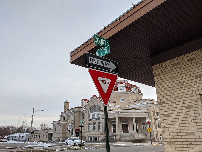 <p>Helen Wilbers/For the News Tribune</p><p>This yield sign is one of several soon to be replaced with stop signs along Court Street in Fulton.</p>