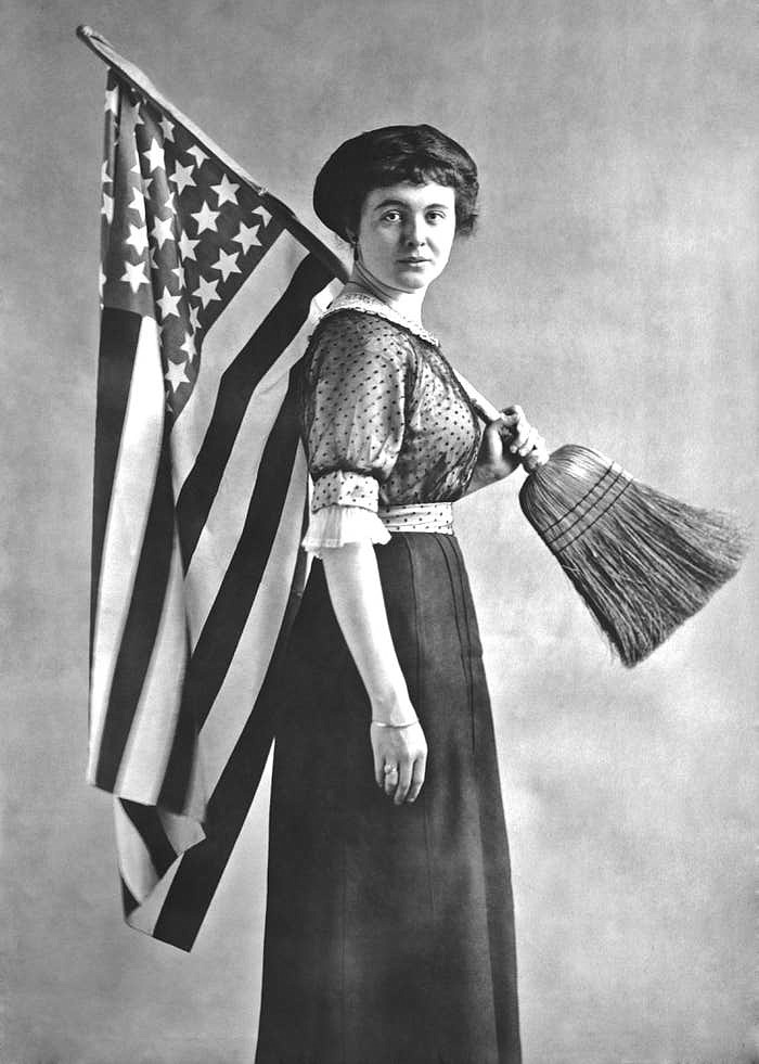 A women's suffragist poses for a photo. (Photo courtesy of the LIBRARY OF CONGRESS)