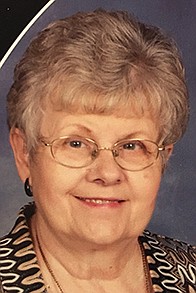 Photo of Carolyn Rose (Mueller) Lueckenotte