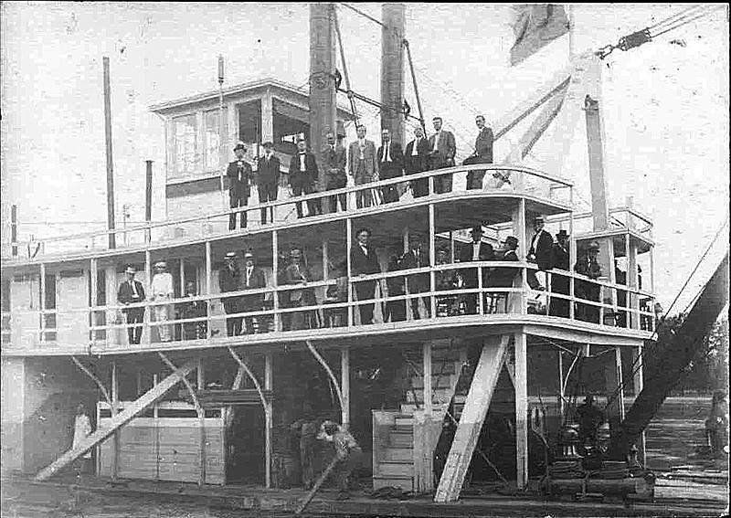 Steamboat traffic on the Red River was an important part of commerce for this region in the early 1800s.