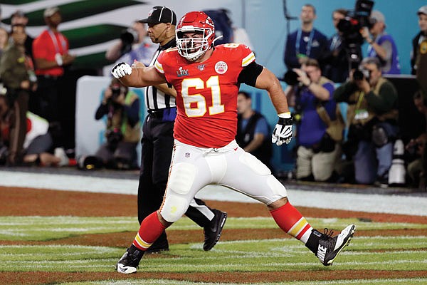 Chiefs offensive guard Stefen Wisniewski celebrates during Super Bowl LIV against the 49ers earlier this year in Miami Gardens, Fla. The Steelers have signed Wisniewski to a two-year deal.